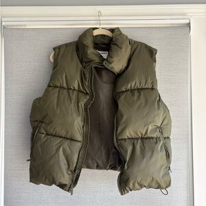 Old Navy Olive Green Puffer Vest